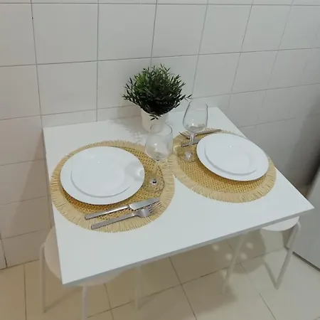 Amalia Lisboa